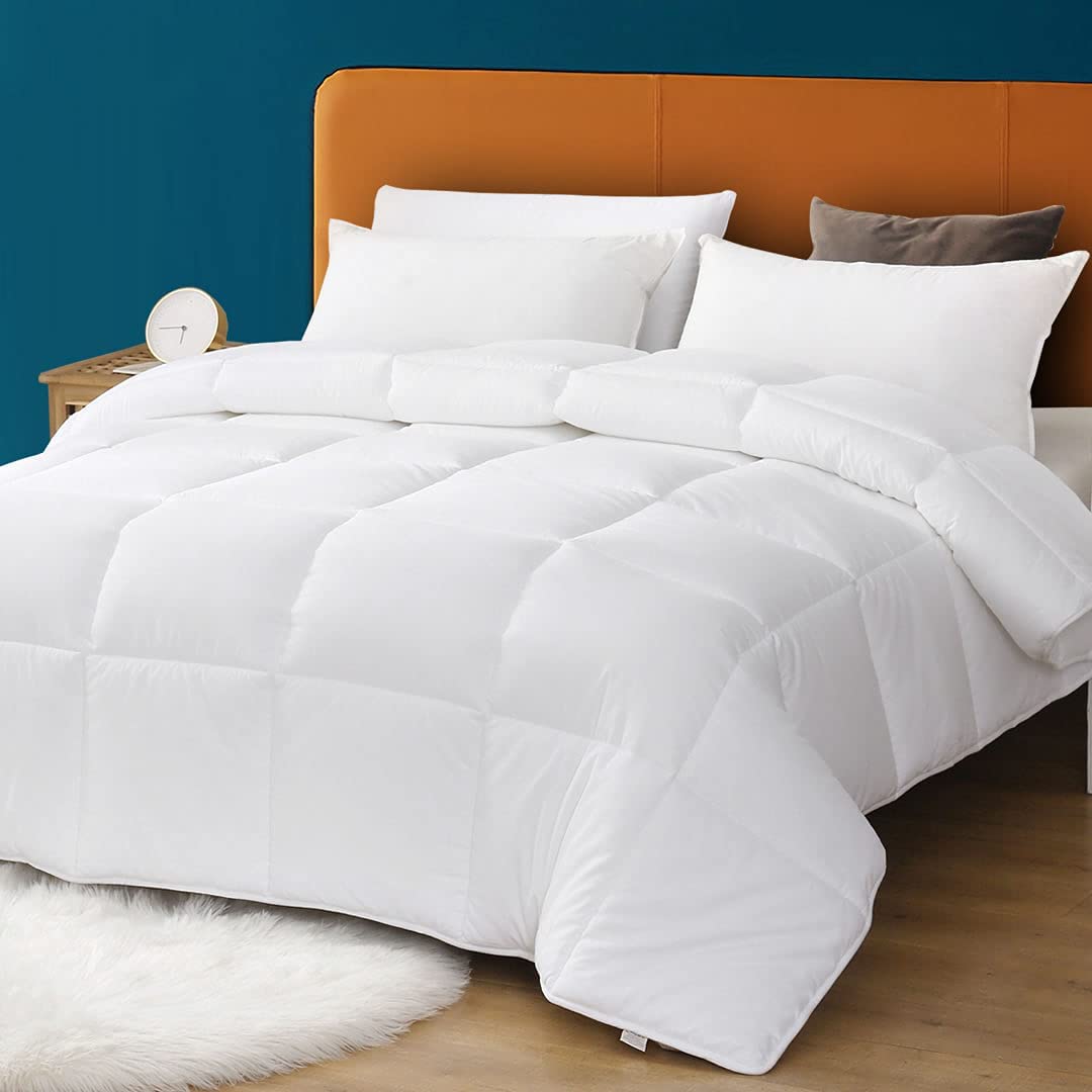 Edredón de microfibra blanco tamaño king asequible para cama