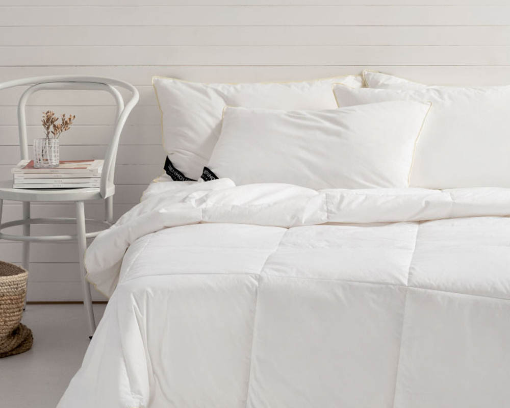 Luxury 6-Piece Duvet Cover Set by Foshan Factory