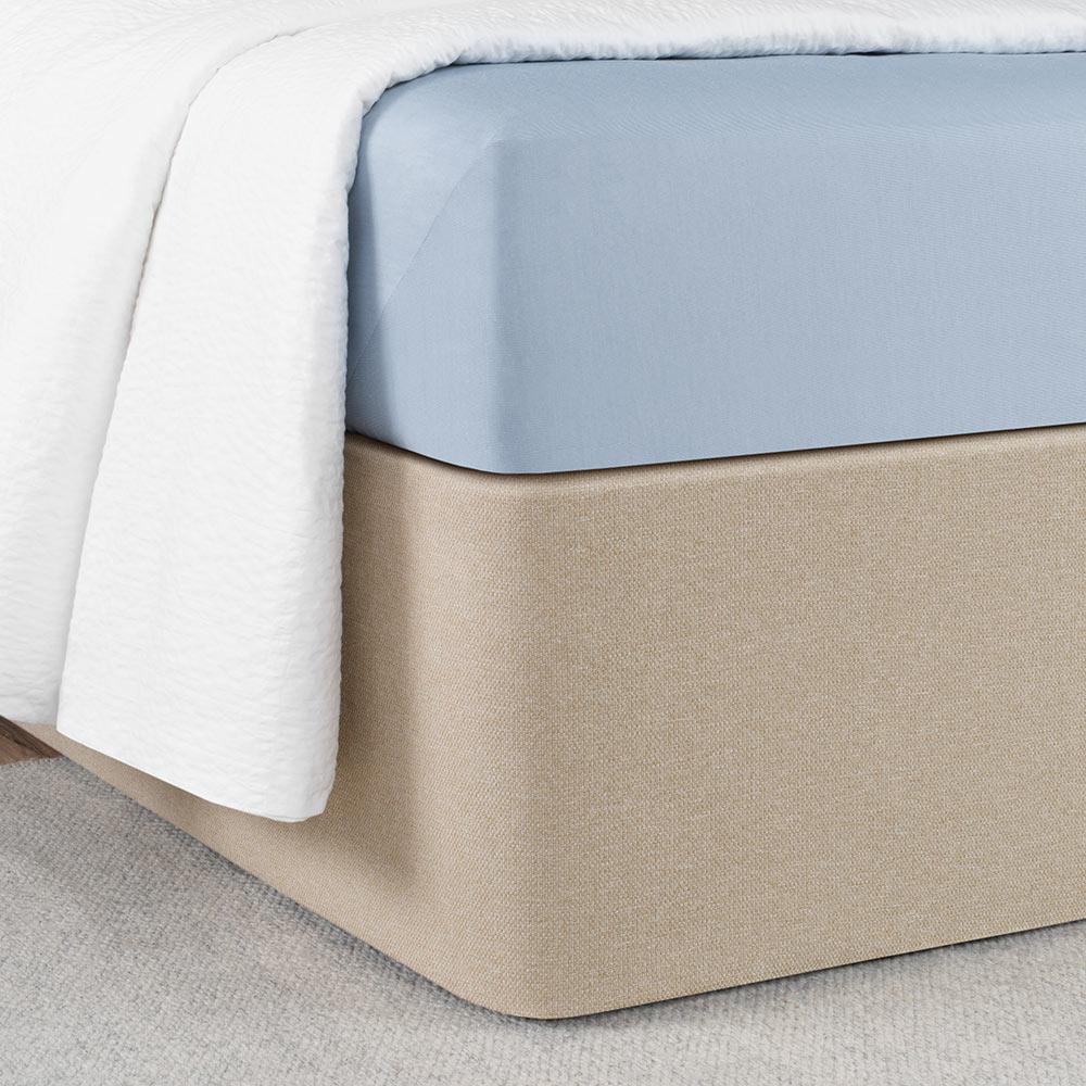 Elegant Fitted Bed Skirt for Modern Interiors