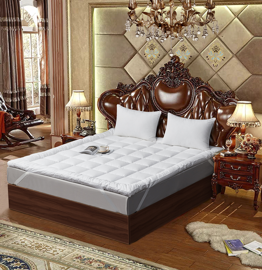Top-Selling 100% Cotton Down-Proof Mattress Topper for Home and Hotel Comfort
