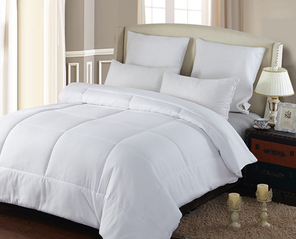 Affordable King Size Microfiber White Bed Quilt Comforter