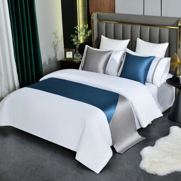 Modern Color Contrast Star Hotel Bed Runner & Pillow