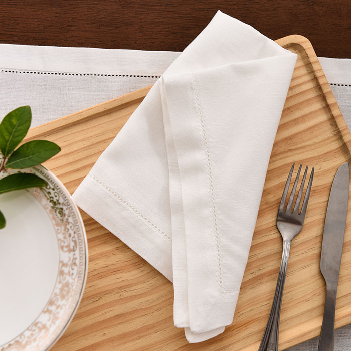 Embroidered Cotton and Linen Napkin Cloth for Weddings