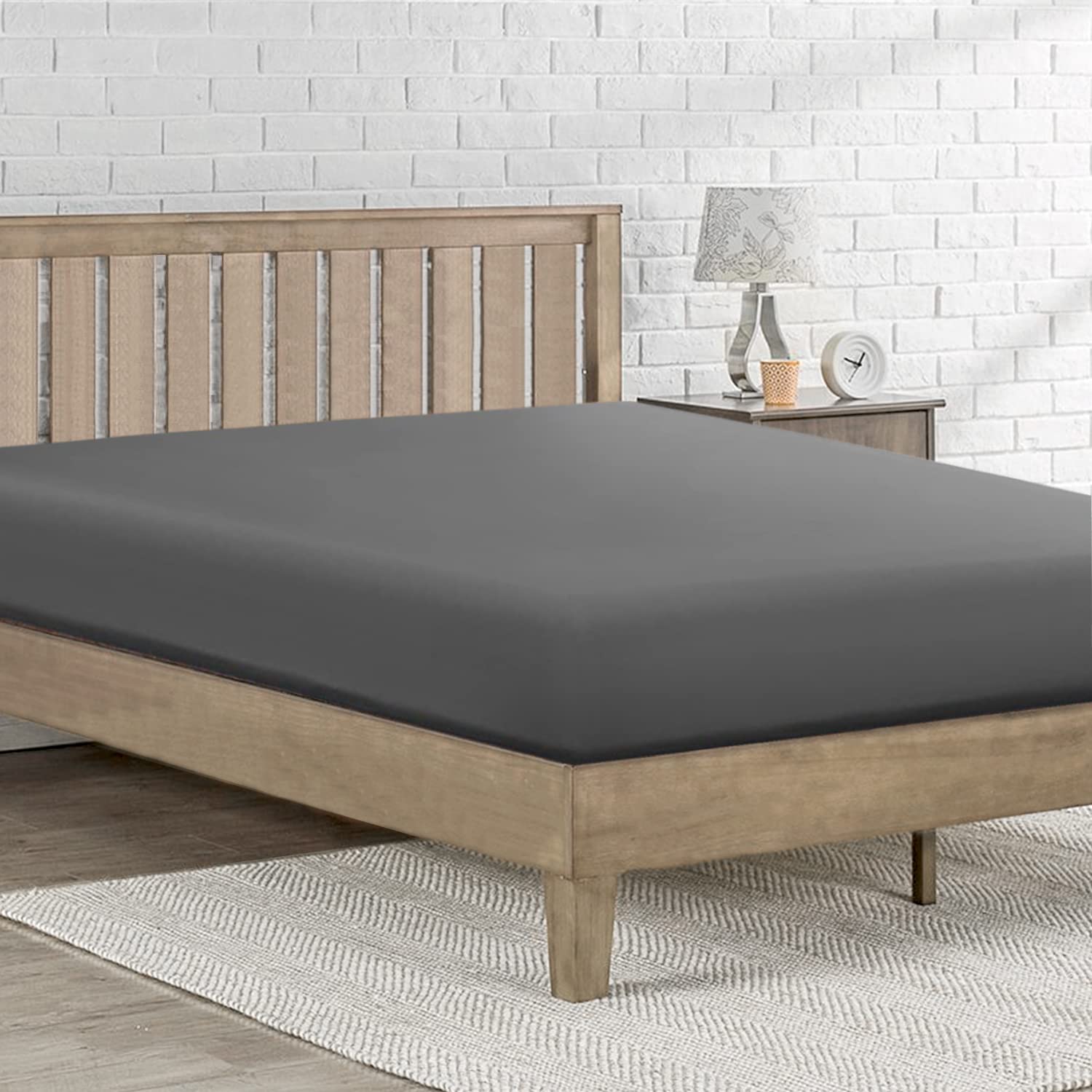 Polyester Quilted Mattress Protective Cover Set