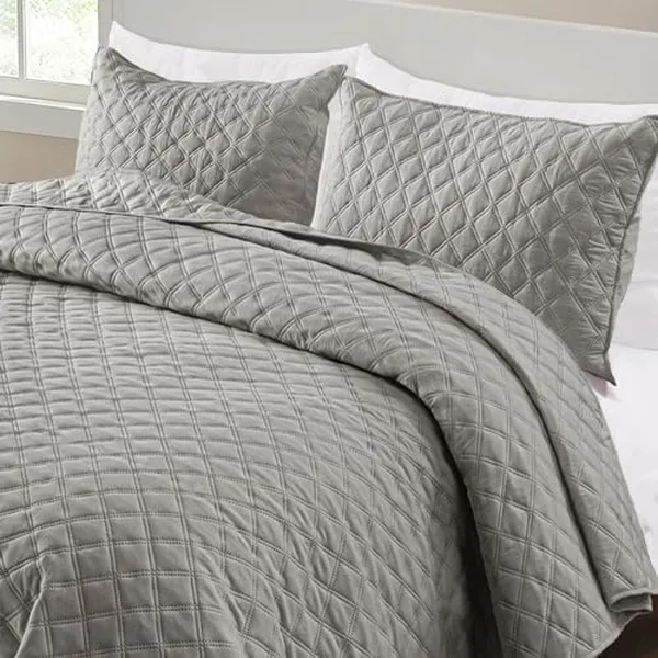 Soft Beige Bone Quilts for All Seasons
