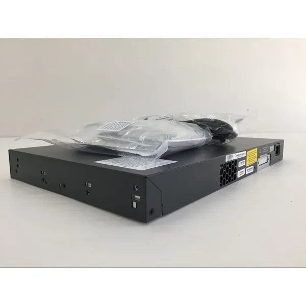коммутатор Cisco Catalyst 2960-x ws-c2960x-24ts-ll