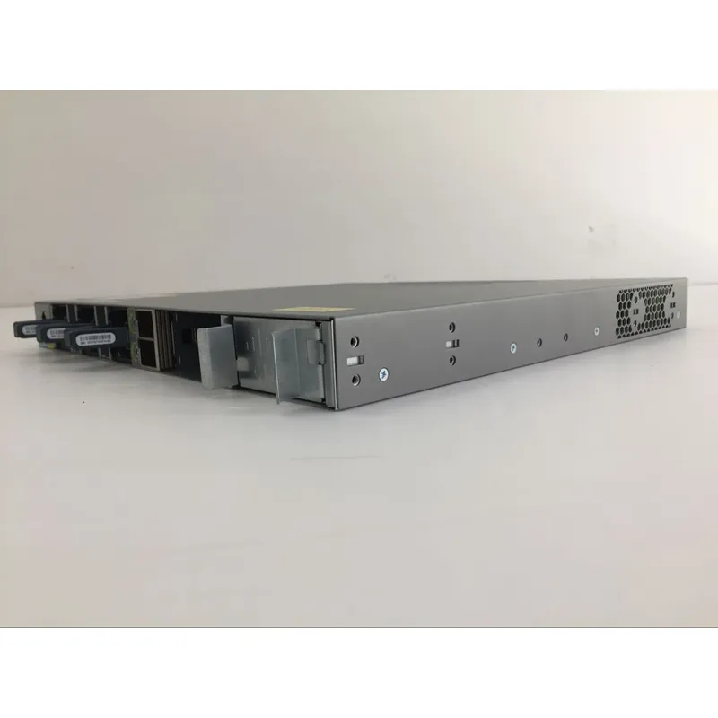 switch cisco catalisador 3850 ws-c3850-24t-s