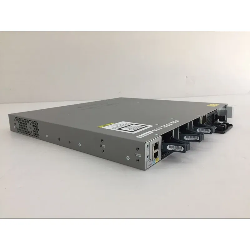 Cisco Catalyst 3850 Switch WS-C3850-24XS-S