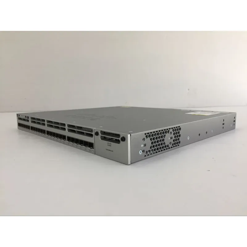 Cisco Catalyst 3850 Switch WS-C3850-24XS-E