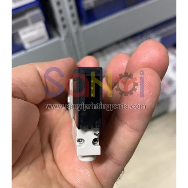 A05GD25X-1P Komori machine parts 3Z0-8102-670 solenoid valve DC24V