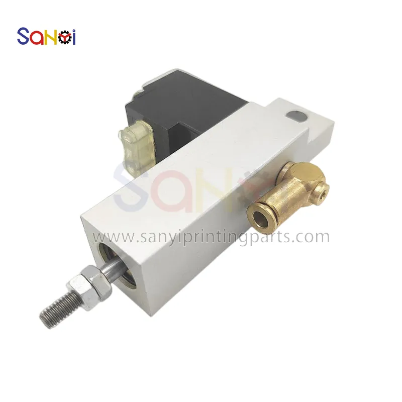 61.184.1136 Ink Cylinder Solenoid Valve For Heidelberg SM74 SM52 