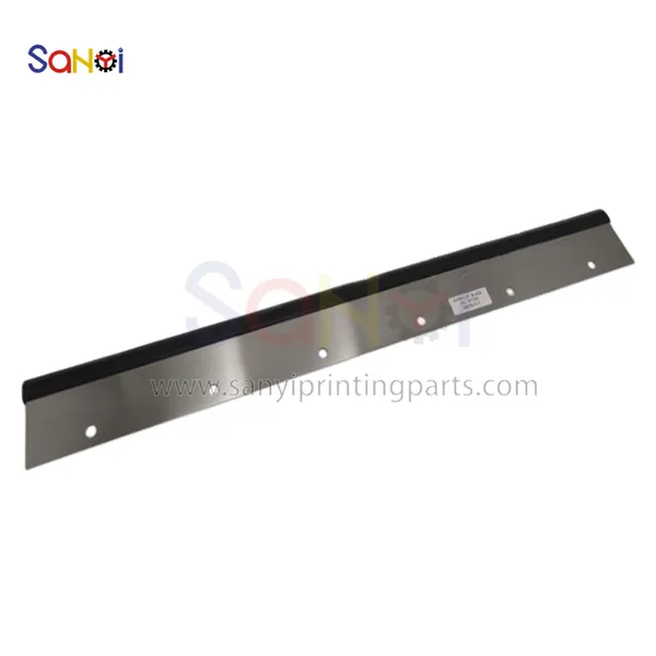 69.010.180 Wash Up Blade 560x60x0.5mm 6 Holes For Heidelberg GTO52