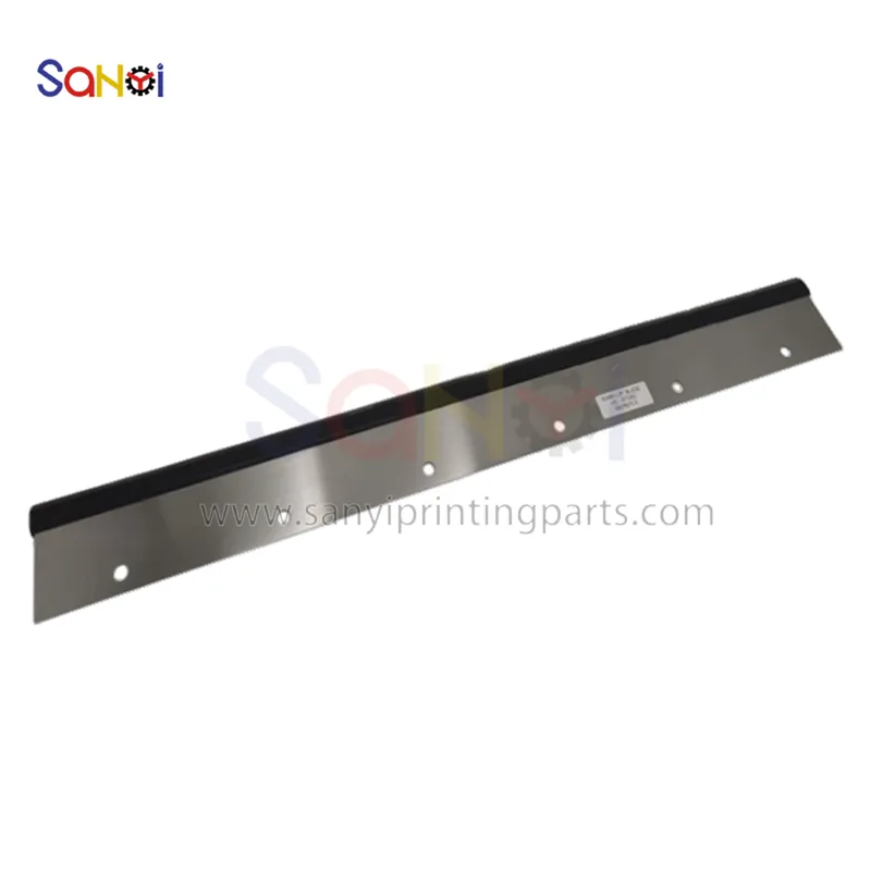 69.010.180 Wash Up Blade 560x60x0.5mm 6 Holes For Heidelberg GTO52