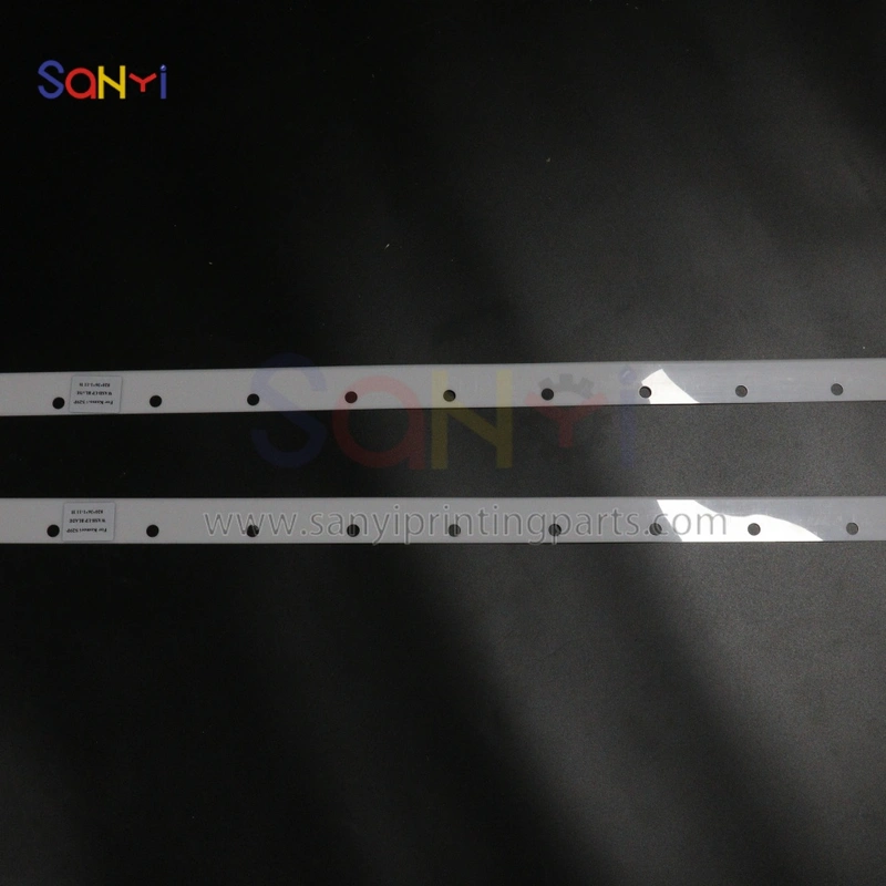 Best Quality Komori Printing Machine Blade, Car Wash Blade, Ink Scraper, Ink Plate Scraper, 820x36x1MM, 11 Holes
