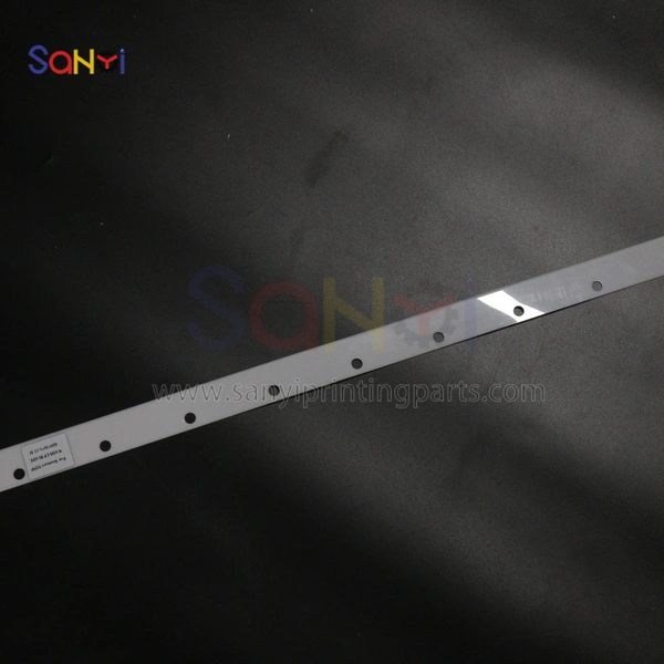 Best Quality Komori Printing Machine Blade, Car Wash Blade, Ink Scraper, Ink Plate Scraper, 820x36x1MM, 11 Holes