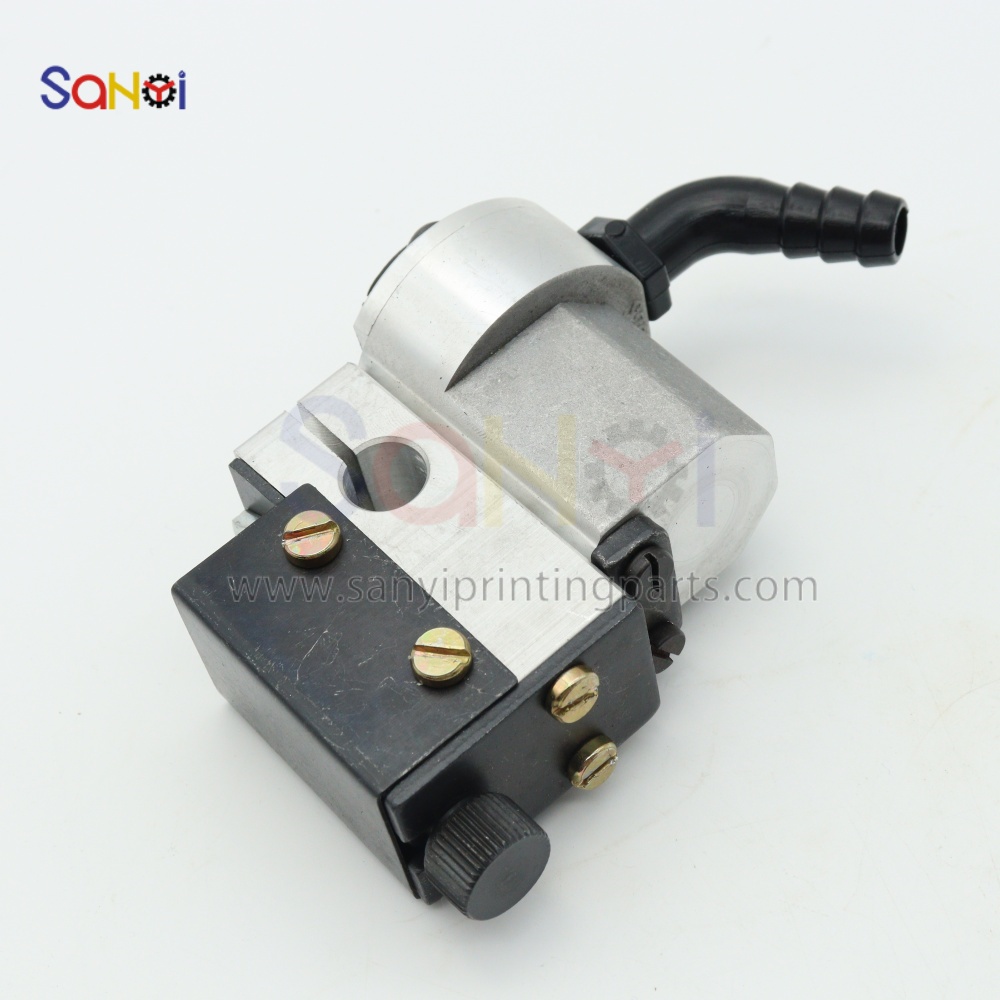 北人0508印刷机递纸嘴北人单色四色北人双面前吸风递纸嘴 安装孔有12MM和15MM  (3).JPG