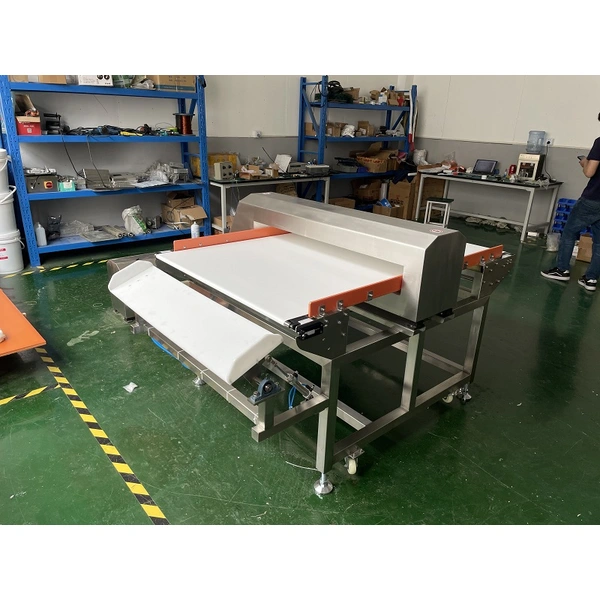 High Performace Food Grade Conveyor Cashew Metal Detector Machine