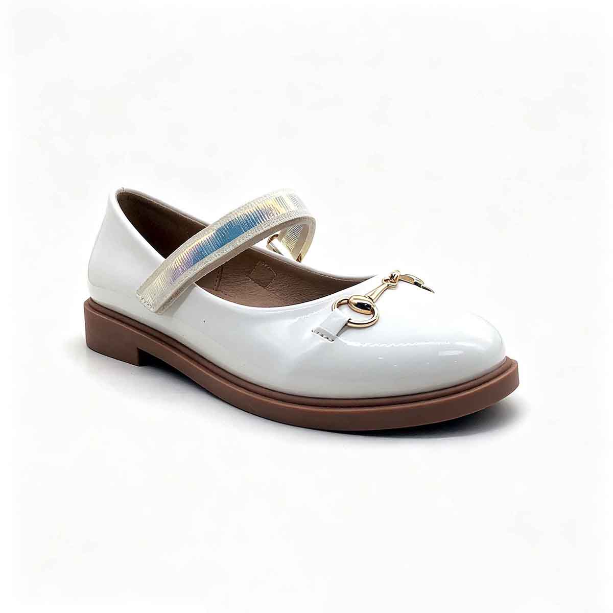 White patent girls Mary Jane flat shoe side angle with gold horsebit ornament