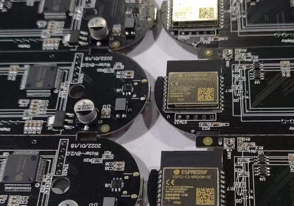 العنوان الرئيسي العنوان الرئيسي cms