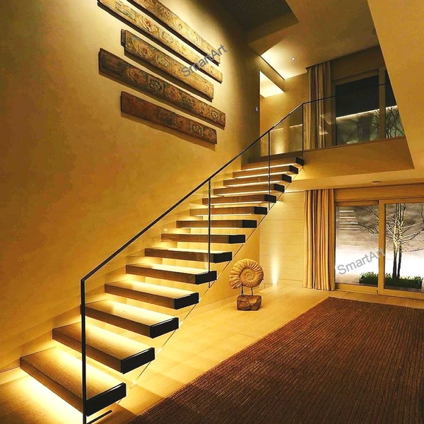 escaliers en fer cantilever électriques fabriqués à LED en fer les plus vendus