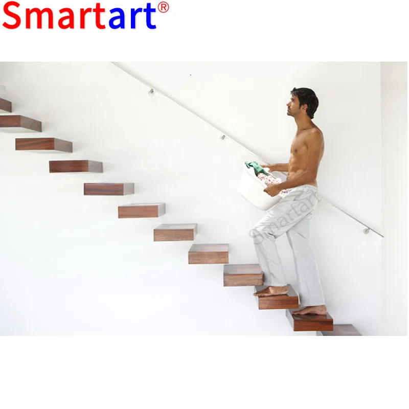 Escalera en forma de U con peldaños de madera de 80 mm  