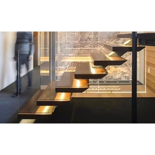 سلم خشبي ذكي مع درابزين سلم معياري