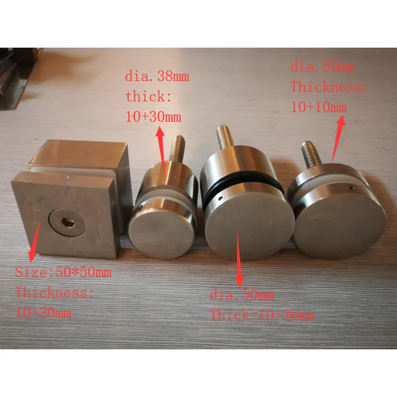 درابزين زجاجي للشرفات الجانبية