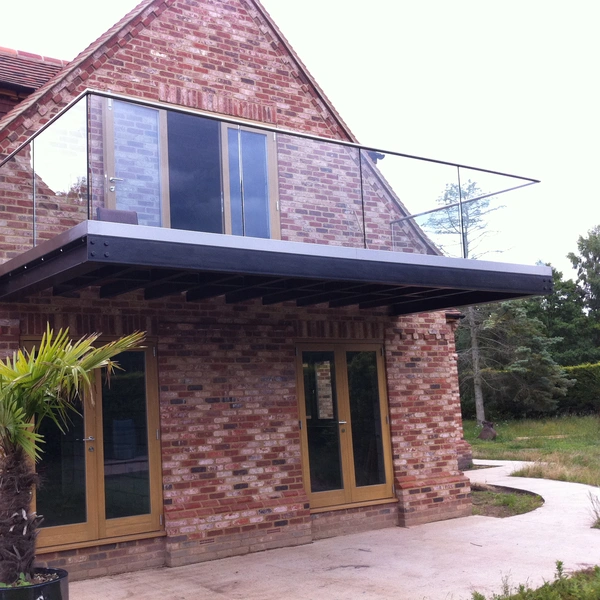 Profilés en aluminium pour villa de luxe de couleur or