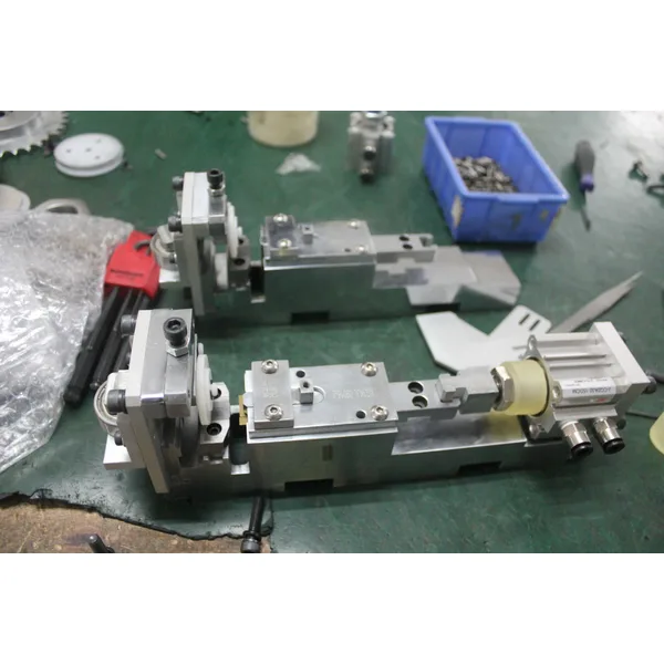 Radial Inserter tape cutter station assy for Universal Auto insertion machine – Smart EMS factory partner