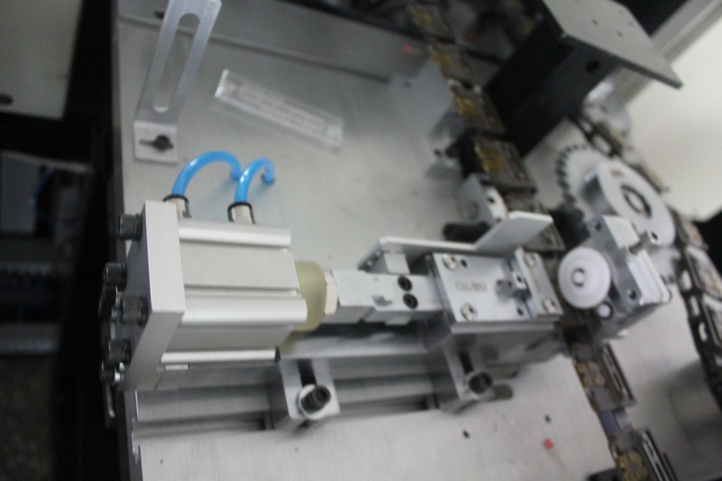 Radial Inserter tape cutter station assy for Universal Auto insertion ...
