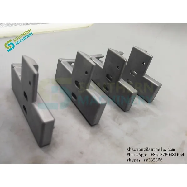 UIC 52561801 HOLDER CUTTER ( FEEDER RL8 ) / Universal Instruments AI Spare Parts. – Smart EMS factory partner