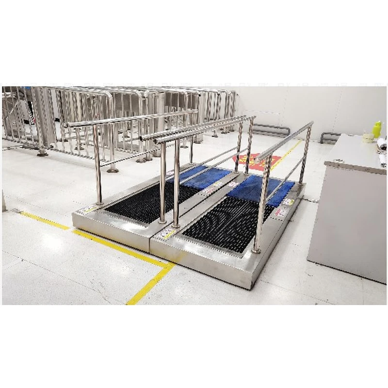 nettoyeur de fond de chaussure walkelator intelligent de type chenille / machine de nettoyage de chaussures pour atelier sans crépuscule - partenaire d'usine smart ems