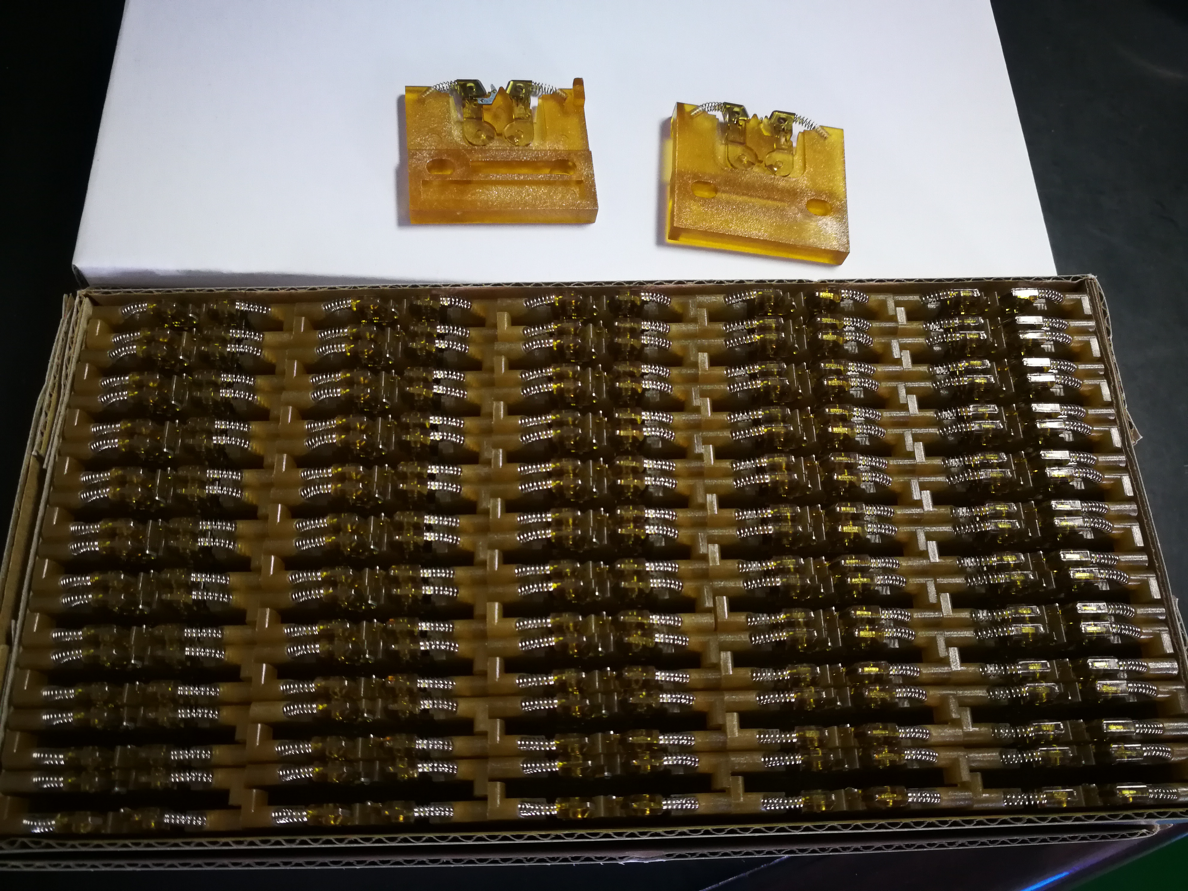 53512416 uic شعاعي 20stn chain-yis@smthelp.com