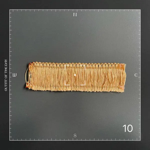 Cushion lace Deckle edge lace Rough selvedge lace Polyster lace 