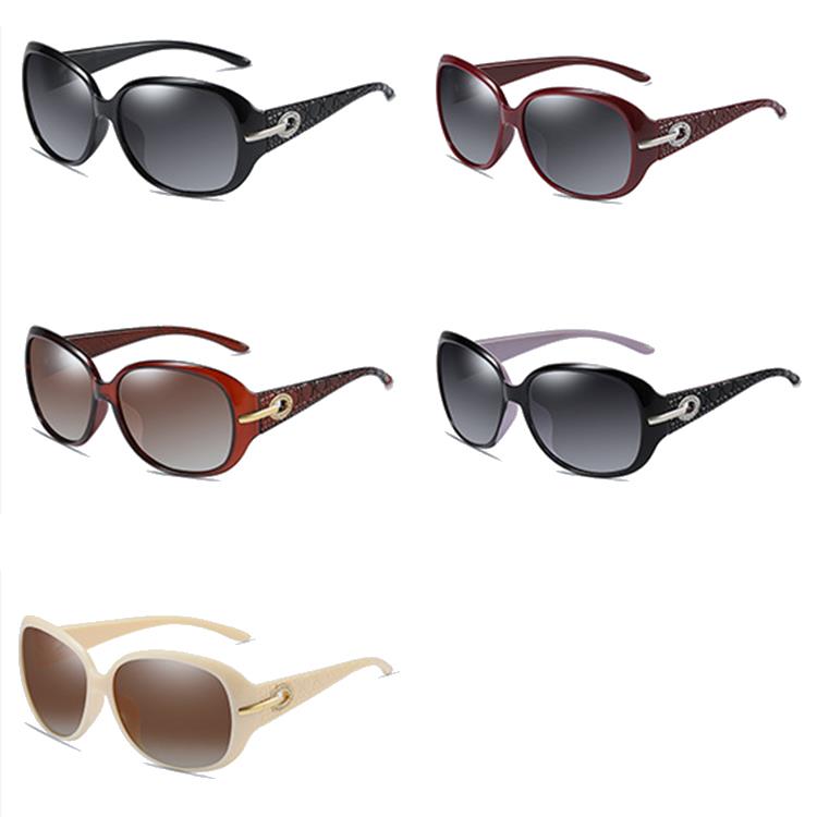 Women Fashion Different Colors Sunglasses
