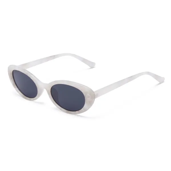 Clout Goggles Oval Sunglasses