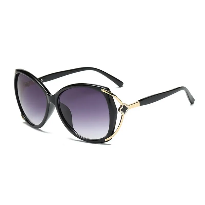 Clover Women Plastic Sunglasses