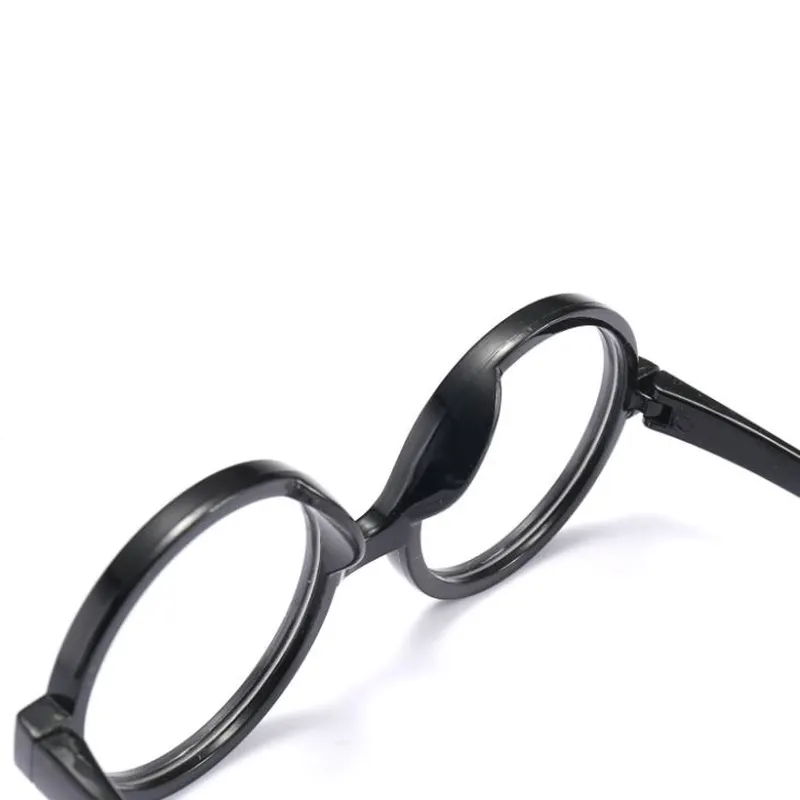 Round Plastic Sunglasses