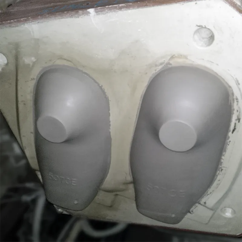 蹲便器高压成型设备