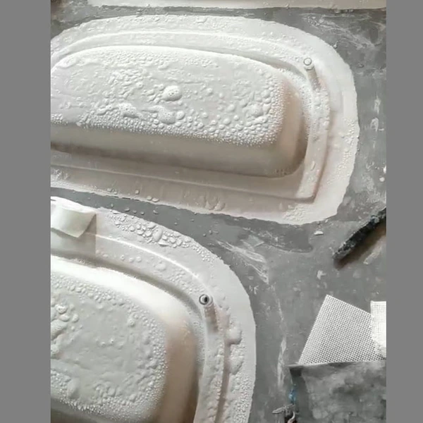 Resin mold washing bleach