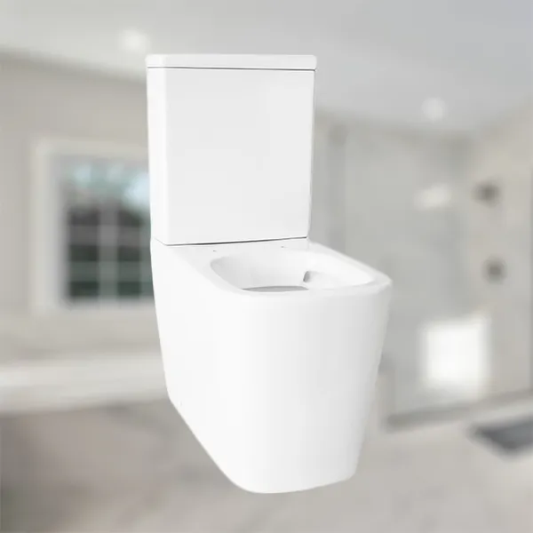 Close coupled toilet with cistern - P-trap - European market