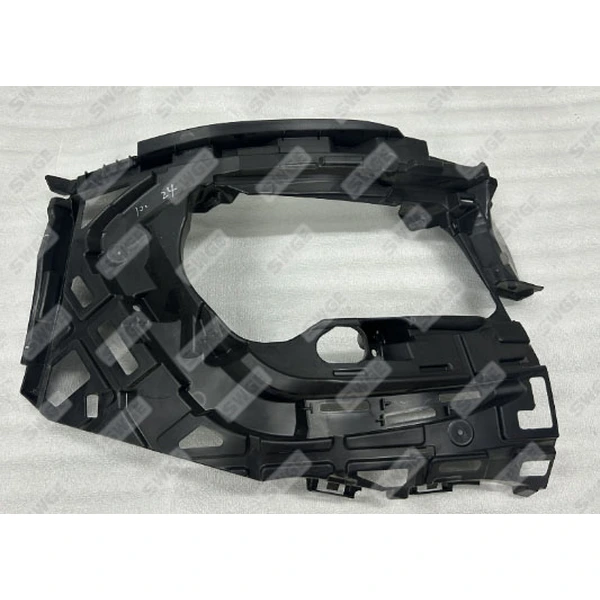  Bumper Bracket   5HG 807 723/4