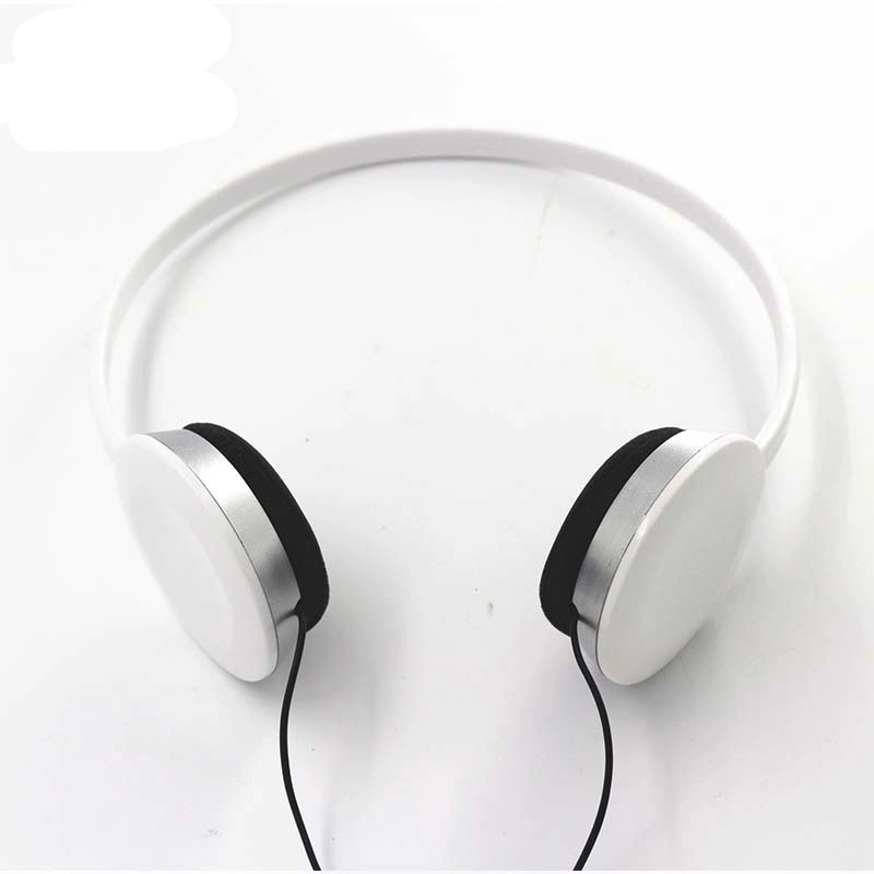3.5mm Wired headphone with silicone ear pad for classroom students