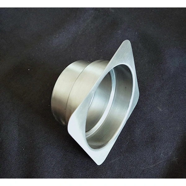 Штамповка и растяжение металла