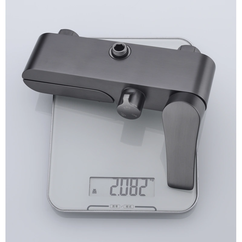 Brass shower head set Separate simple bath bath mixing valve Bath gun Grey hotel bath faucet