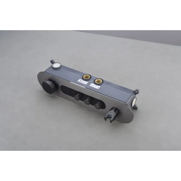 Brass shower head set Separate simple bath bath mixing valve Bath gun Grey hotel bath faucet