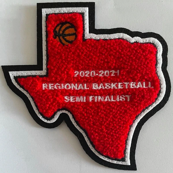 нашивки на куртке Letterman, пришить штаты из синели 