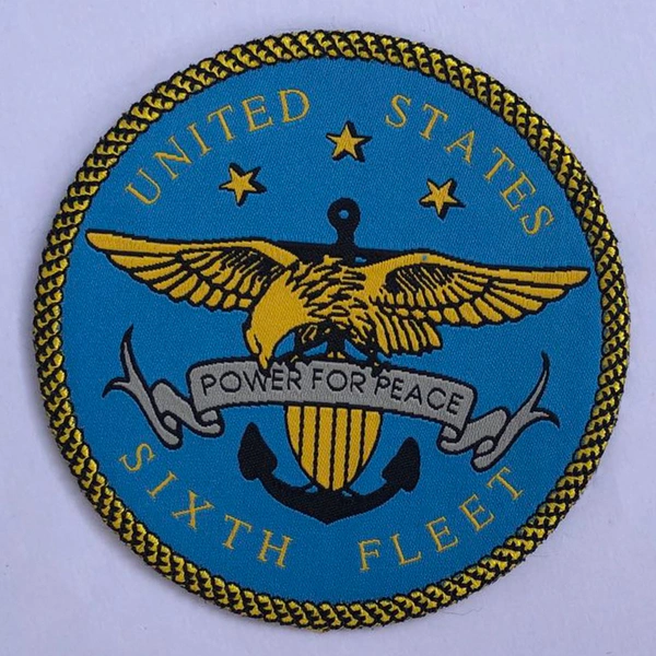 тканые нашивки-лейблы, тканые бейджи-лейблы для форменной одежды