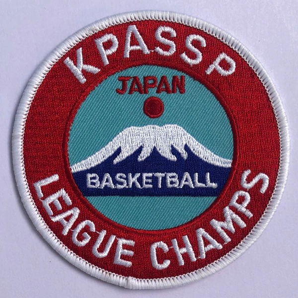 утюг на вышитых нашивках значки для форменных курток