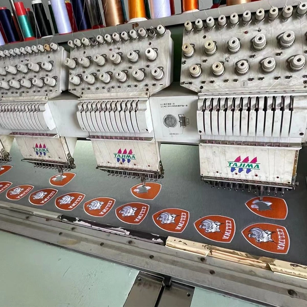 вышитые на заказ эмблемы, нашивки из фетра